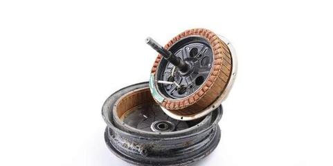 電動車換了新電池,不如以前跑得遠(yuǎn)了,是電池質(zhì)量下降了嗎?